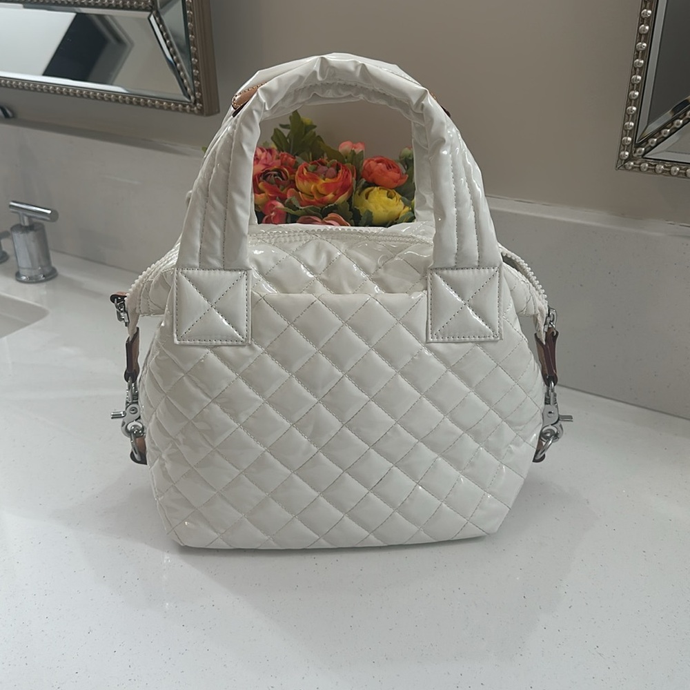 Small Sutton Deluxe Tote
MZ Wallace Patent Leather White - Picture 3 of 9